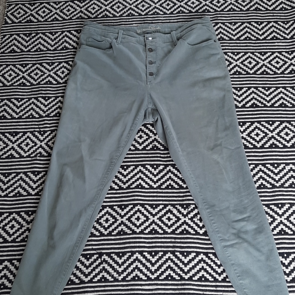 Universal threads jeans
